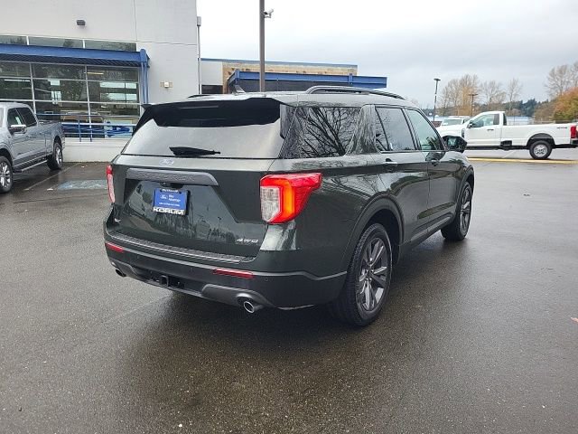 Certified 2023 Ford Explorer XLT w/ Equipment Group 202A image 8