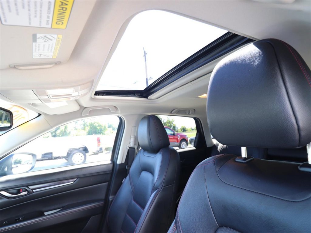 Used 2024 MAZDA CX-5 Carbon Edition image 9