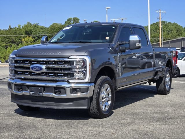 Certified 2025 Ford F350 Lariat w/ Lariat Ultimate Package AWD/4WD image 3