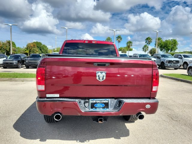 Used 2017 RAM 1500 Express RWD image 5