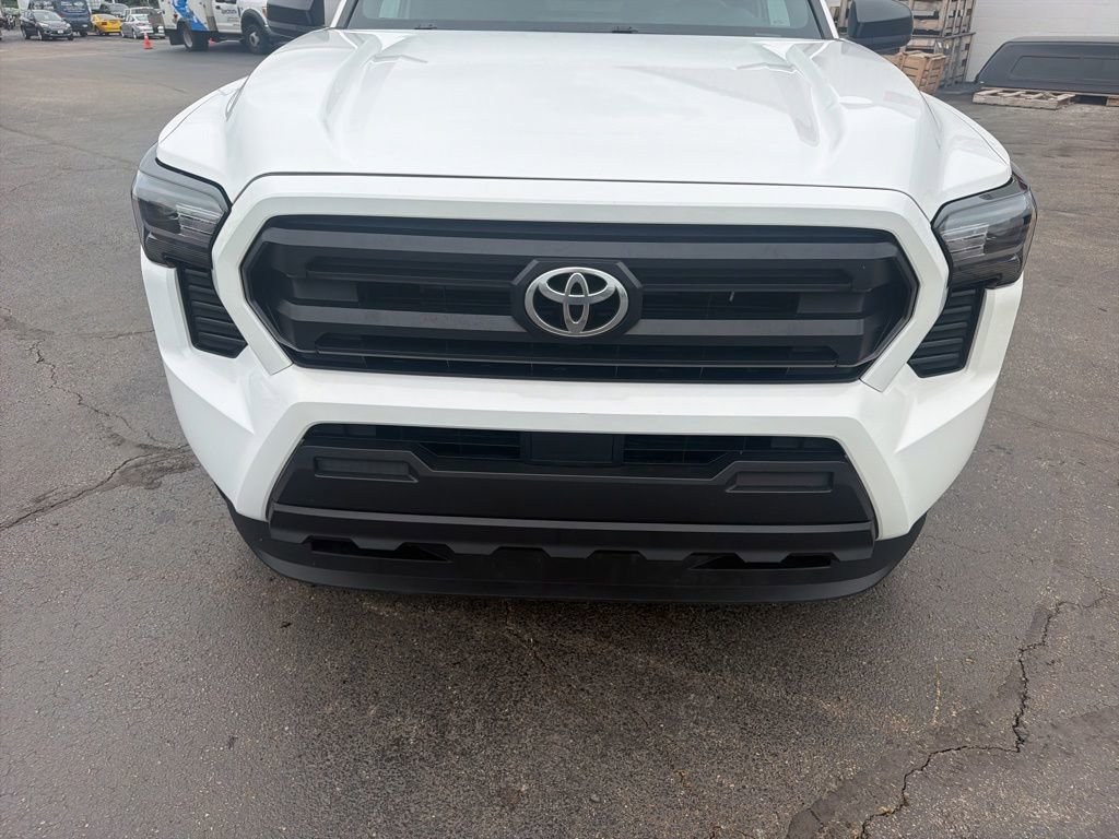 Used 2024 Toyota Tacoma SR RWD image 11