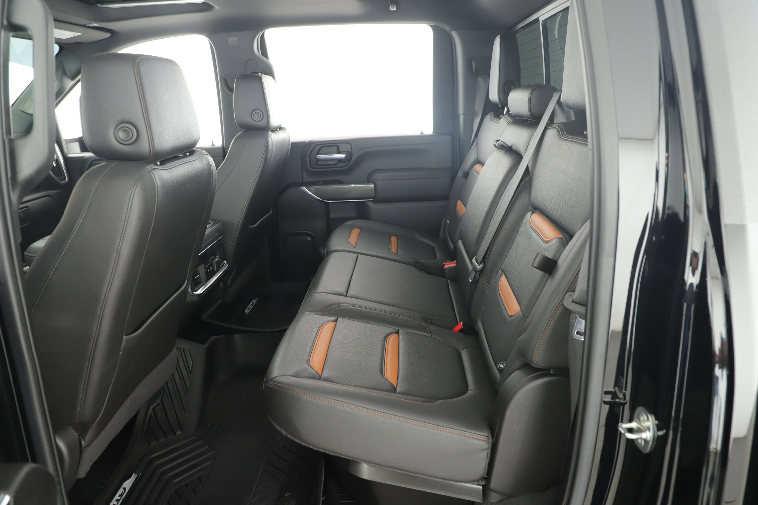 Used 2022 GMC Sierra 2500 AT4 w/ AT4 Premium Plus Package image 25