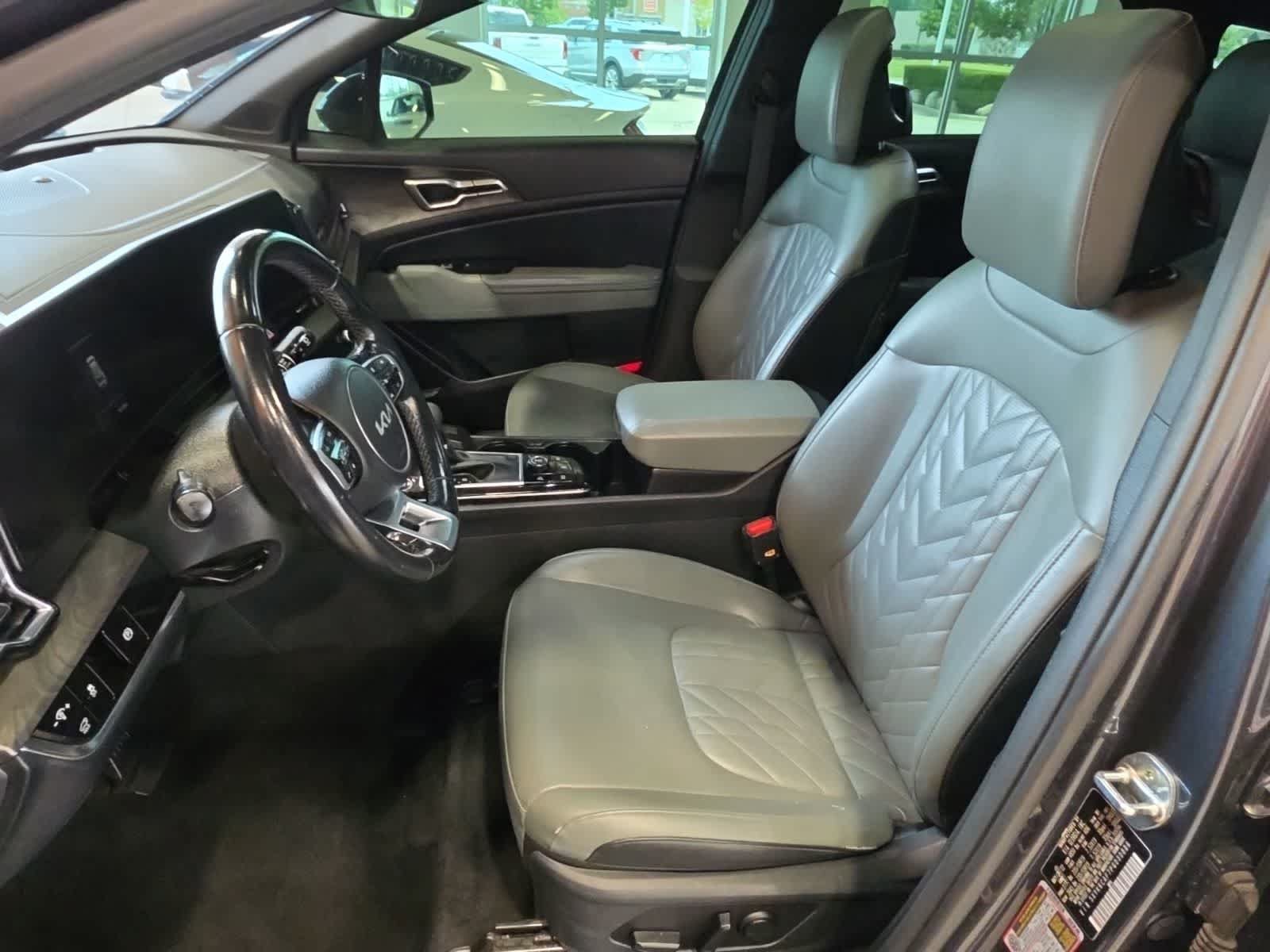 Used 2023 Kia Sportage X-Line w/ X-Line Premium Package AWD/4WD image 15