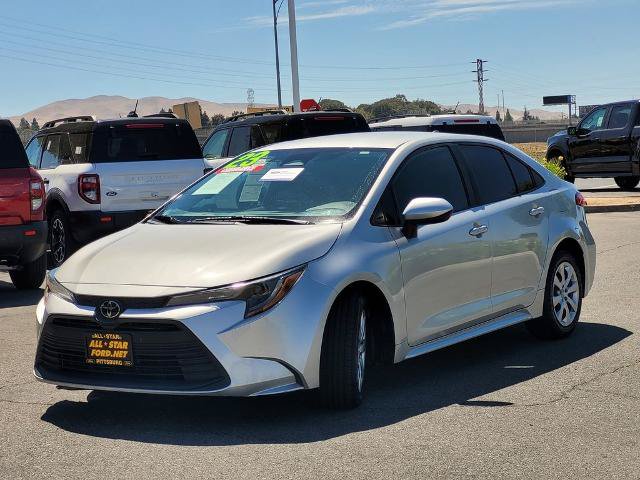 Used 2023 Toyota Corolla LE FWD image 8