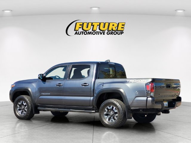 Used 2022 Toyota Tacoma TRD Off-Road w/ Technology Package AWD/4WD image 7