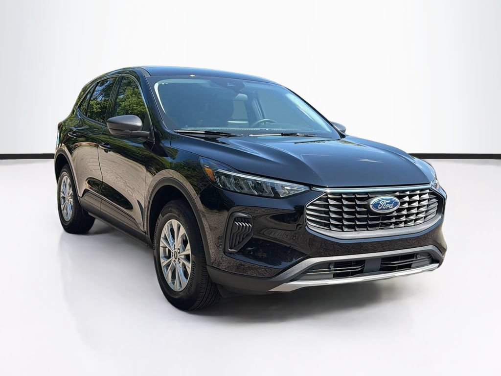 Certified 2024 Ford Escape Active AWD/4WD image 3