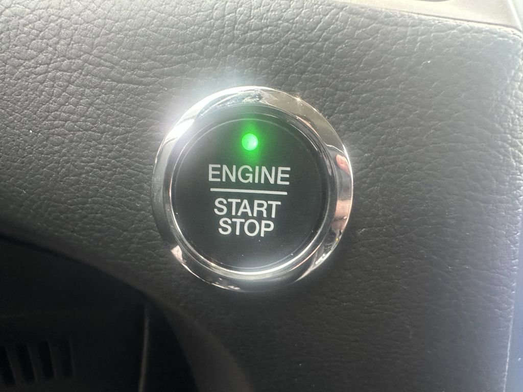 Certified 2023 Ford Edge SEL image 19