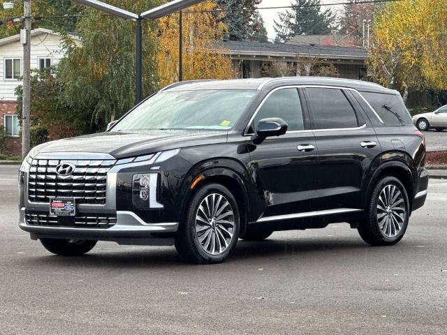 Used 2024 Hyundai Palisade Calligraphy image 7