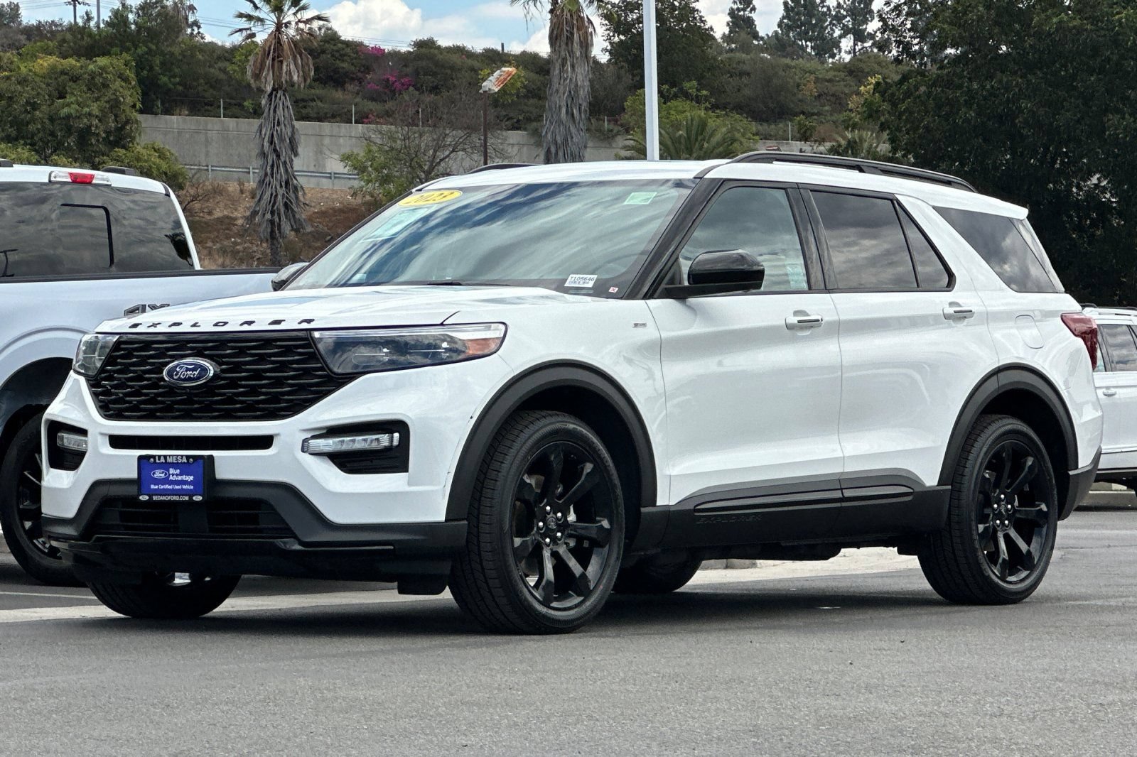 Certified 2023 Ford Explorer ST-Line w/ Class IV Trailer Tow Package RWD image 7