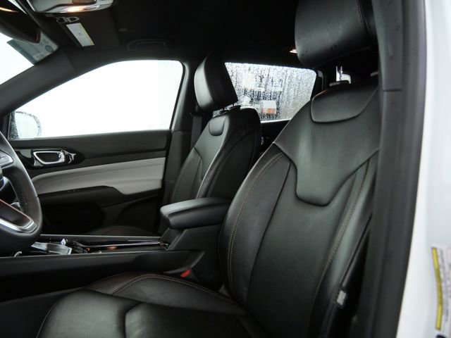 Used 2023 Jeep Compass Limited AWD/4WD image 17