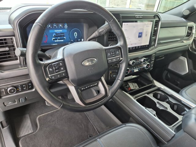 Certified 2025 Ford F350 Platinum AWD/4WD image 17
