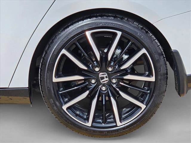 Used 2024 Honda Accord Touring image 25