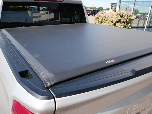 Used 2020 Chevrolet Silverado 1500 LT w/ All-Star Edition AWD/4WD image 9