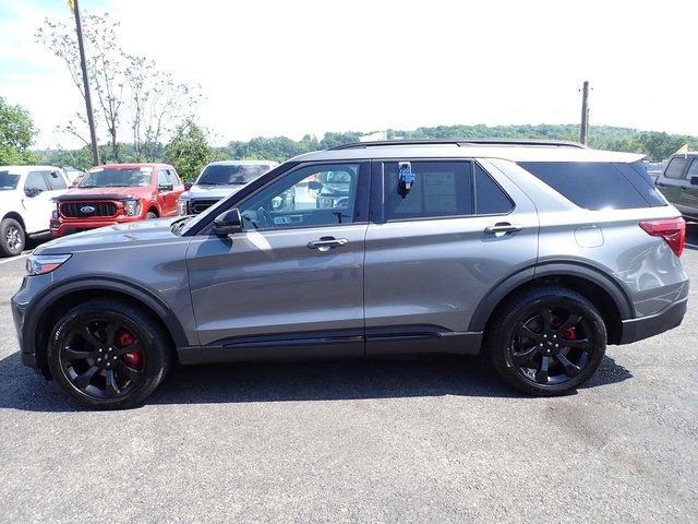 Certified 2023 Ford Explorer ST w/ Equipment Group 401A AWD/4WD image 2