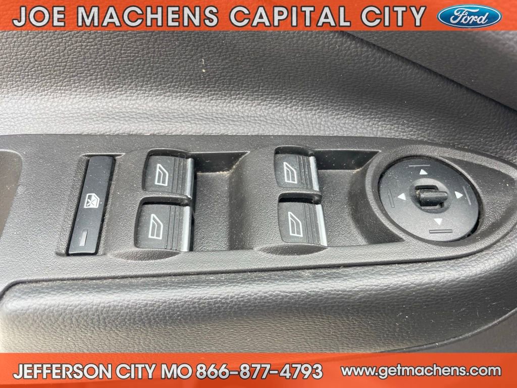 Certified 2018 Ford Escape Titanium w/ Ford Safe & Smart Package image 21