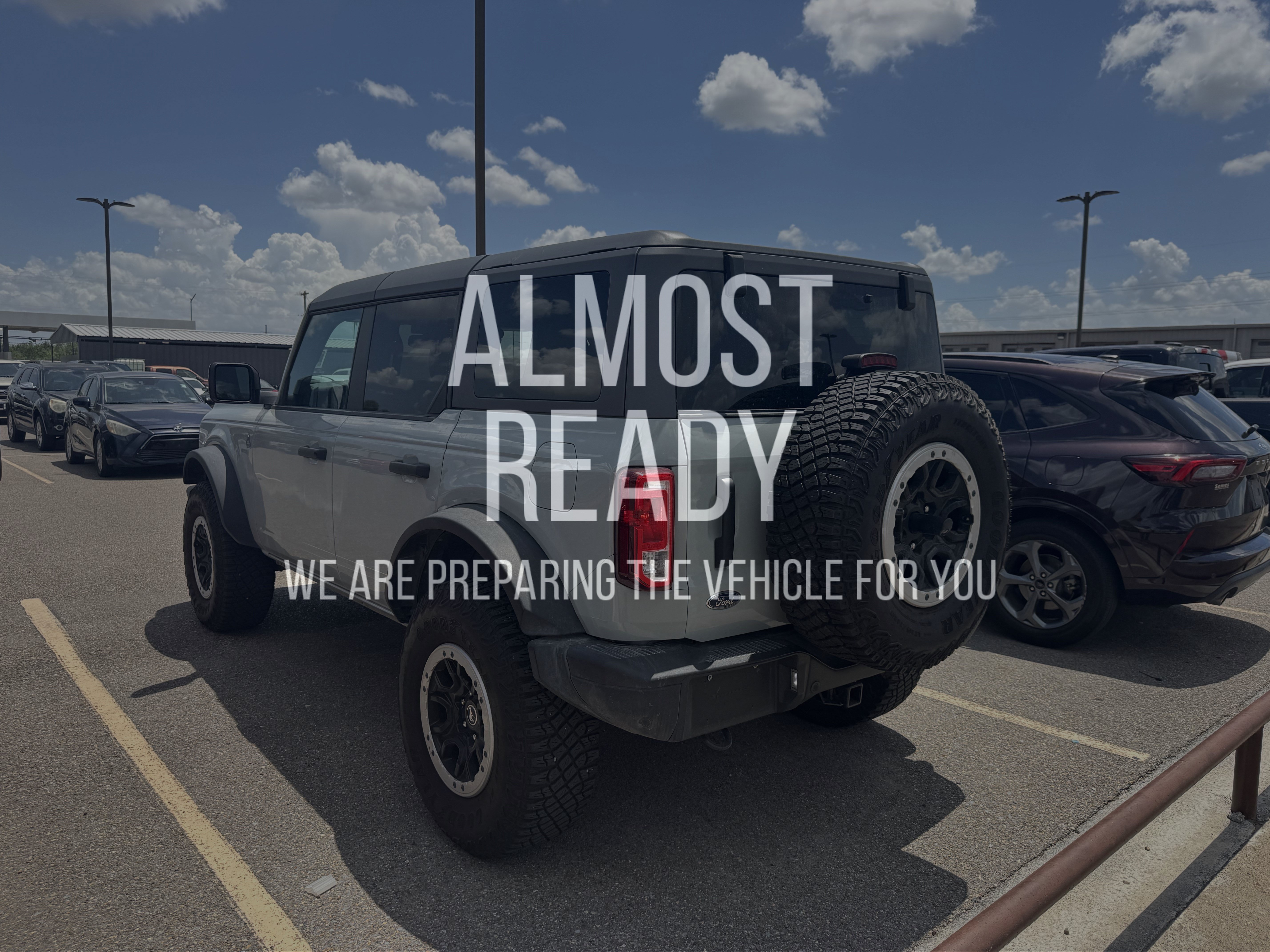 Certified 2024 Ford Bronco Black Diamond w/ Sasquatch Package AWD/4WD image 3