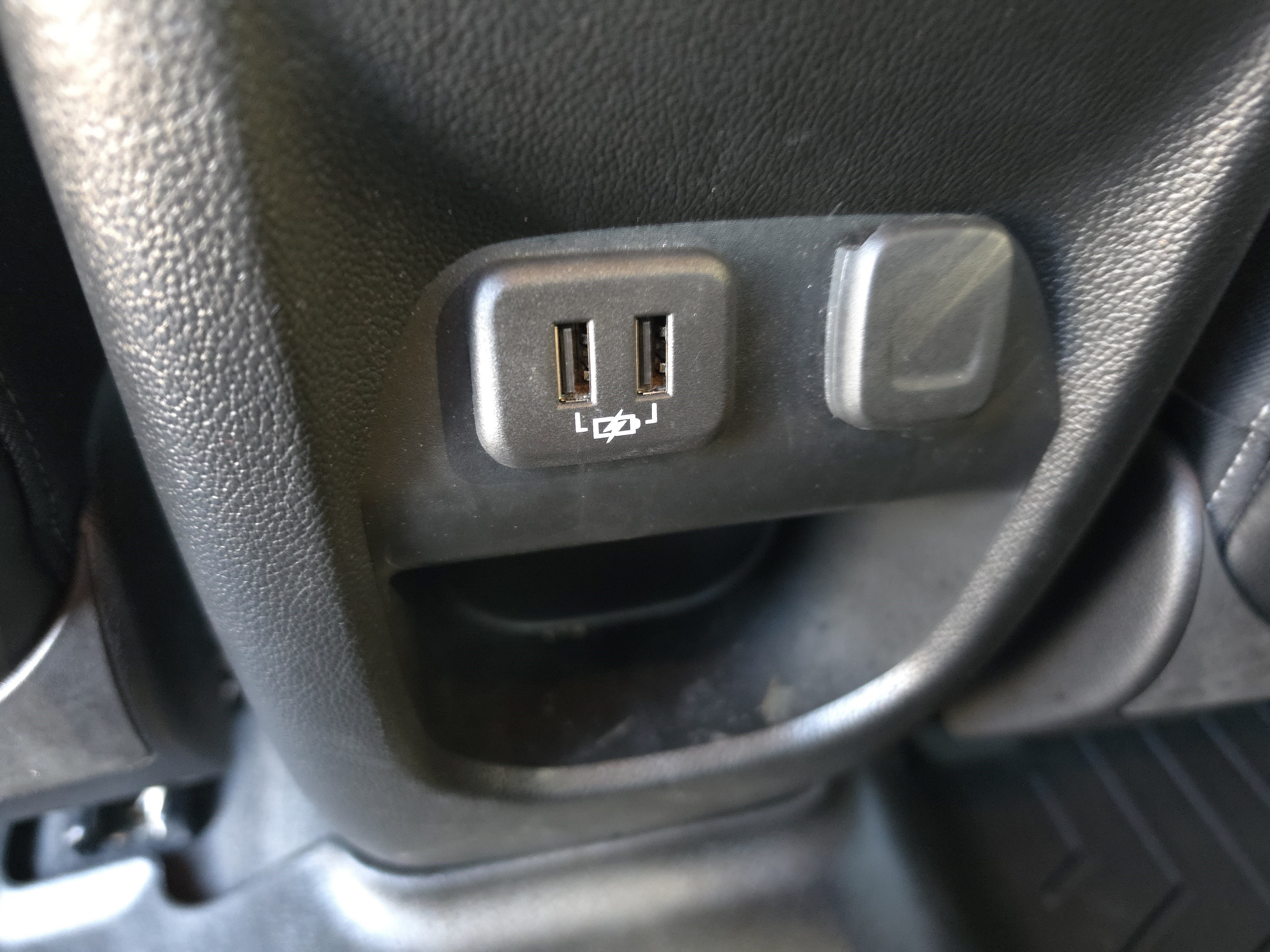 Used 2022 Chevrolet Colorado Z71 AWD/4WD image 24