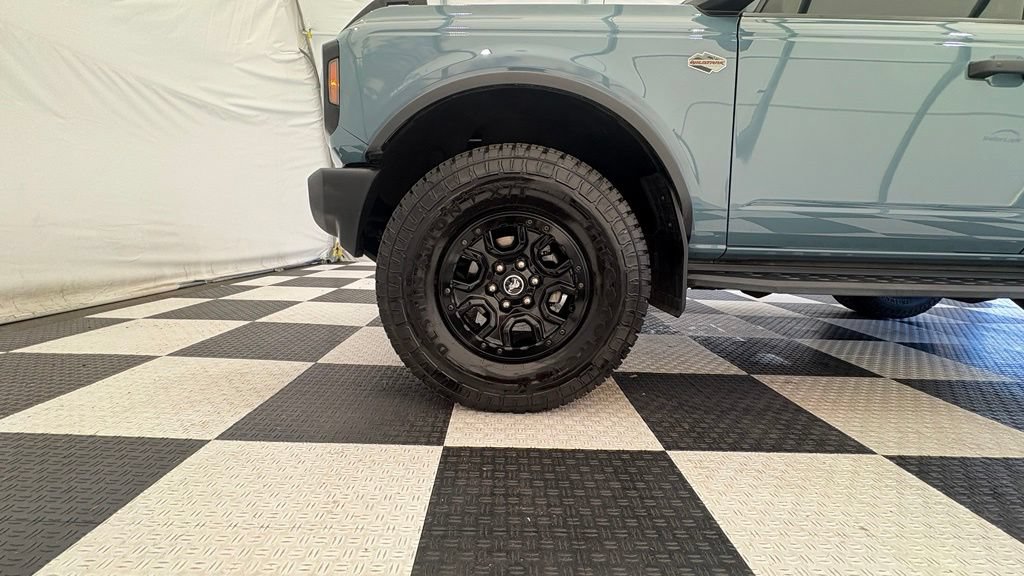 Certified 2022 Ford Bronco Wildtrak AWD/4WD image 12