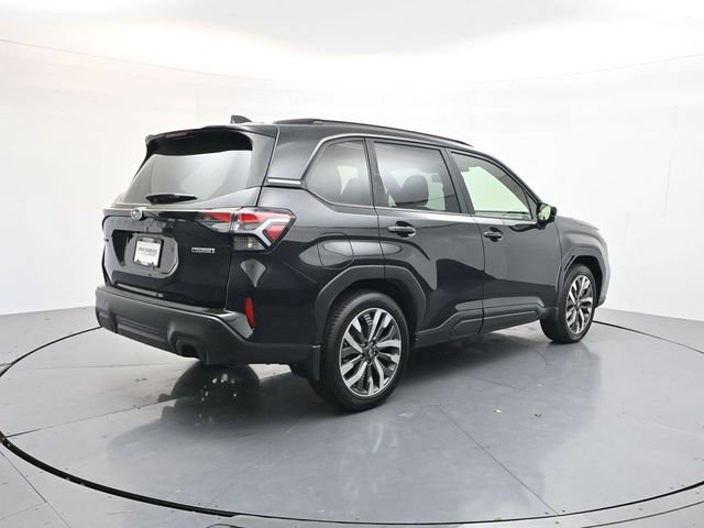 Used 2025 Subaru Forester Touring w/ Popular Package - Touring AWD/4WD image 7