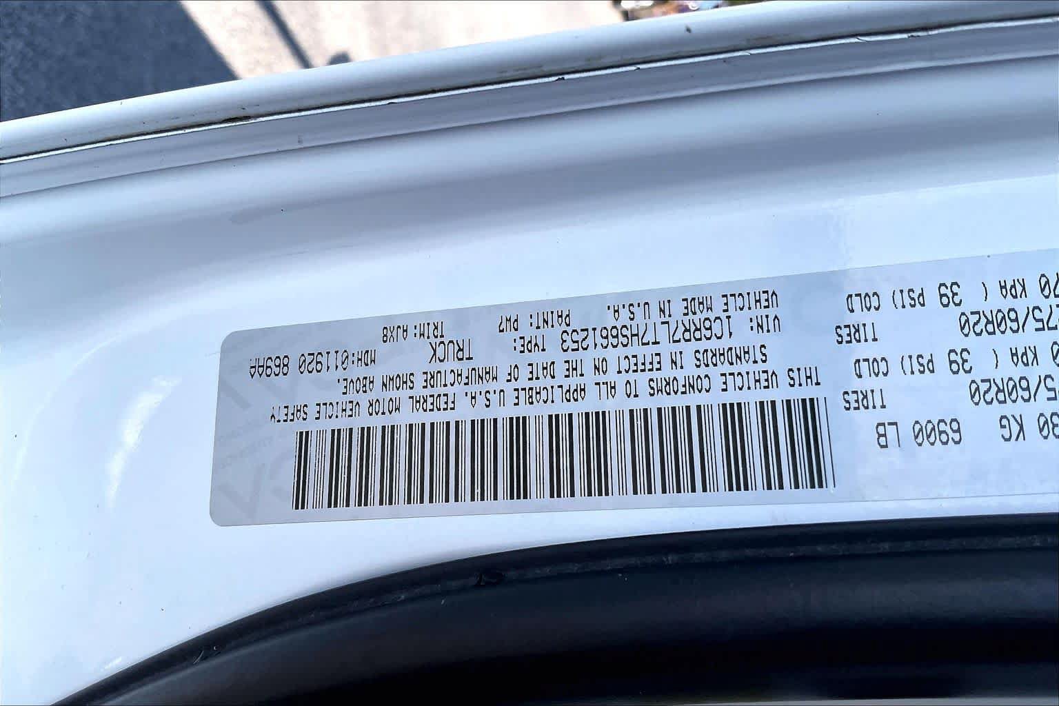 Used 2017 RAM 1500 Lone Star AWD/4WD image 33