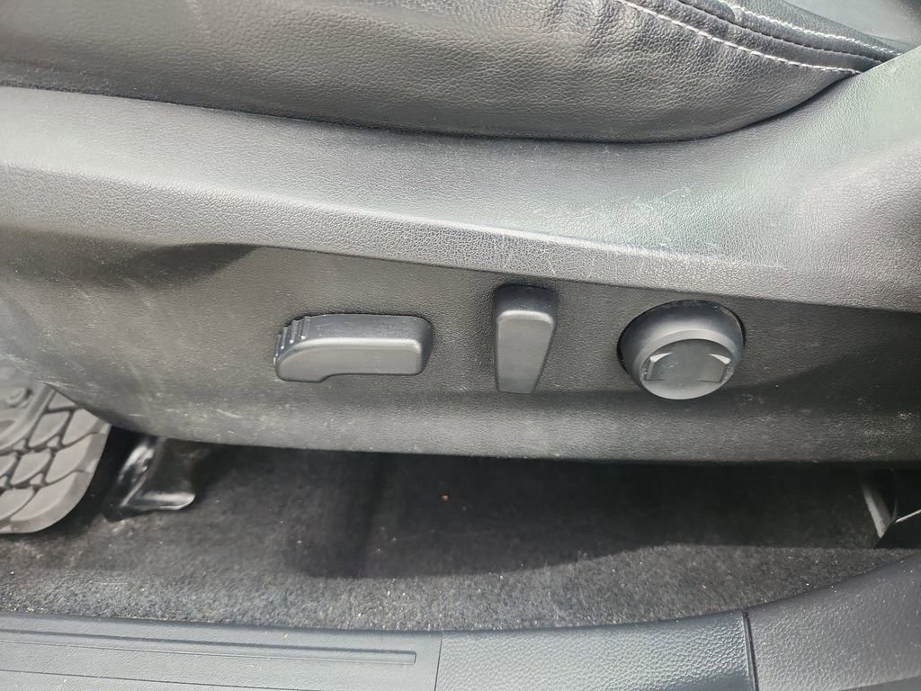 Used 2019 Subaru Forester Limited image 27