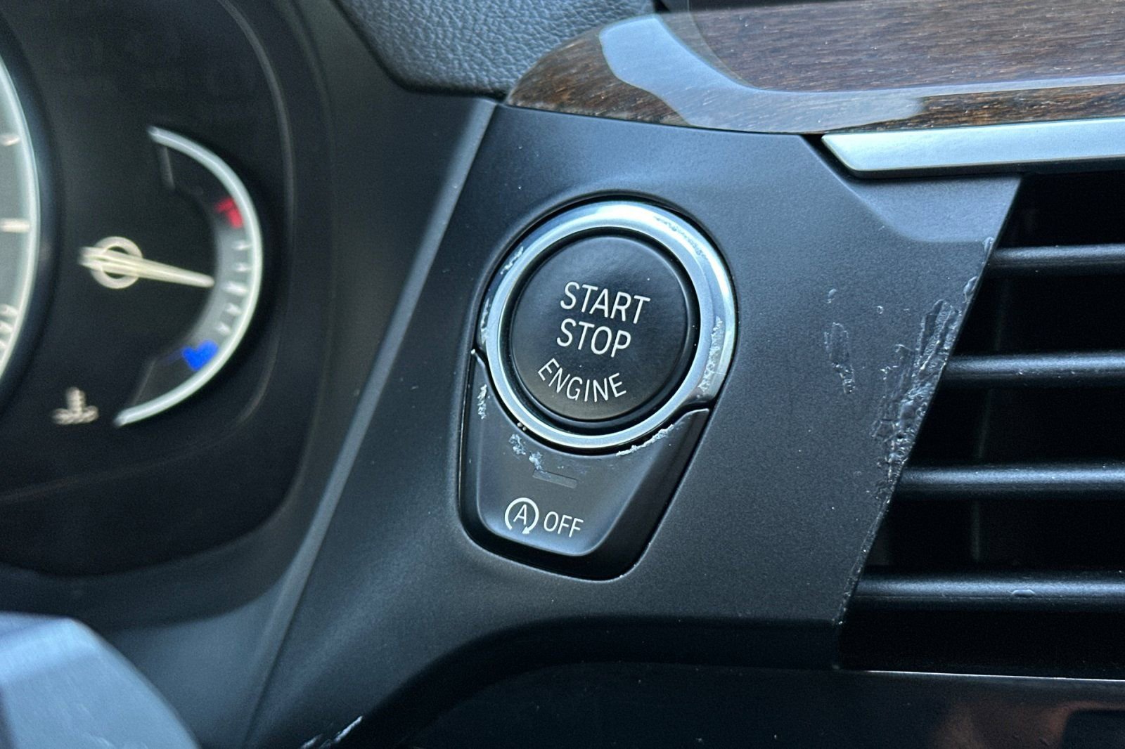 Used 2019 BMW X3 sDrive30i w/ Driving Assistance Package image 22