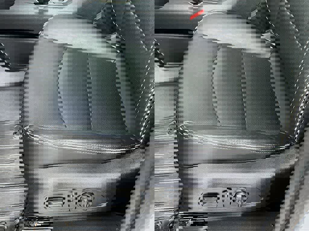 Used 2019 GMC Terrain Denali w/ Driver Alert Package II image 31