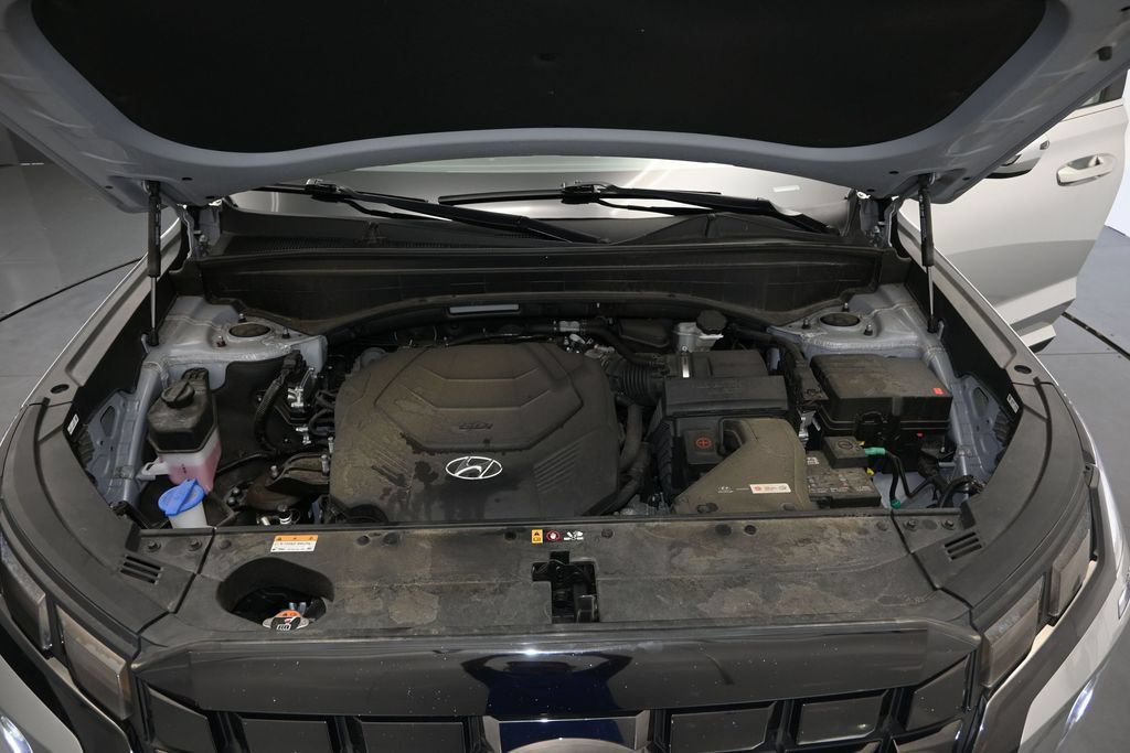 Used 2024 Hyundai Palisade SEL FWD image 16