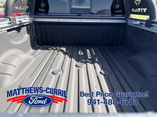 Used 2021 Nissan Titan SV w/ SV Convenience Package AWD/4WD image 14