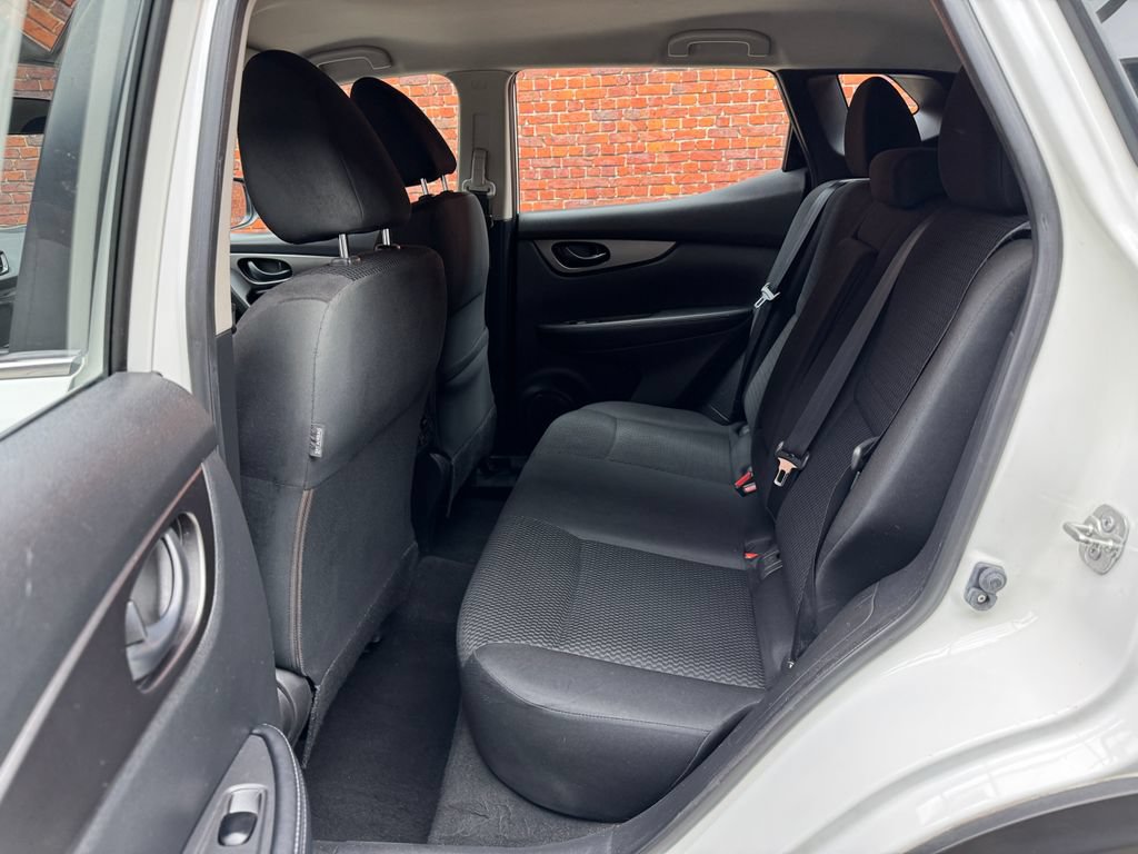 Used 2019 Nissan Rogue Sport S AWD/4WD image 25