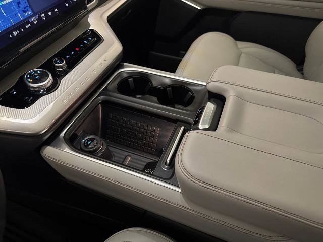 Certified 2025 Ford Expedition Max Active image 32