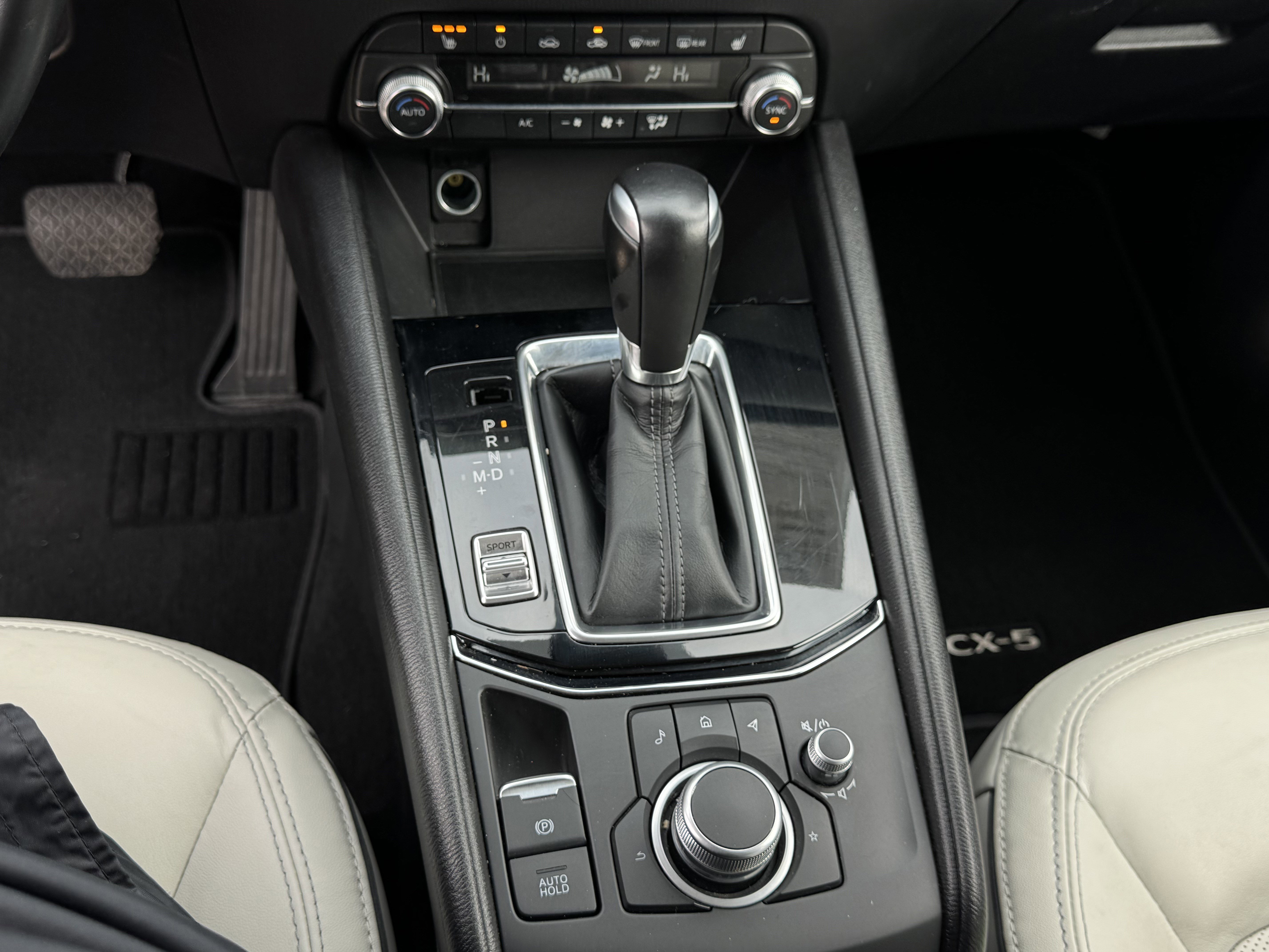 Used 2025 MAZDA CX-5 AWD 2.5 S w/ Preferred Package image 21
