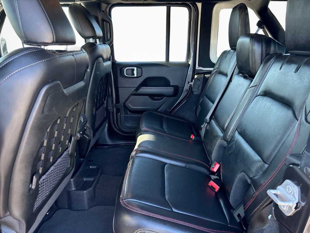Used 2023 Jeep Wrangler Unlimited Rubicon AWD/4WD image 19