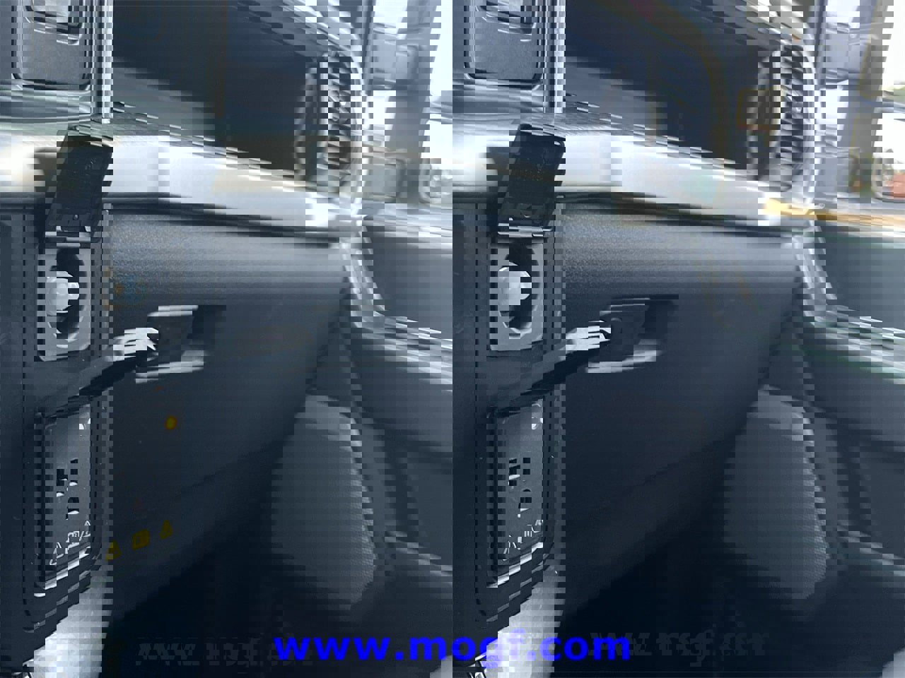 Certified 2023 Ford F150 Lariat w/ Equipment Group 502A High image 15