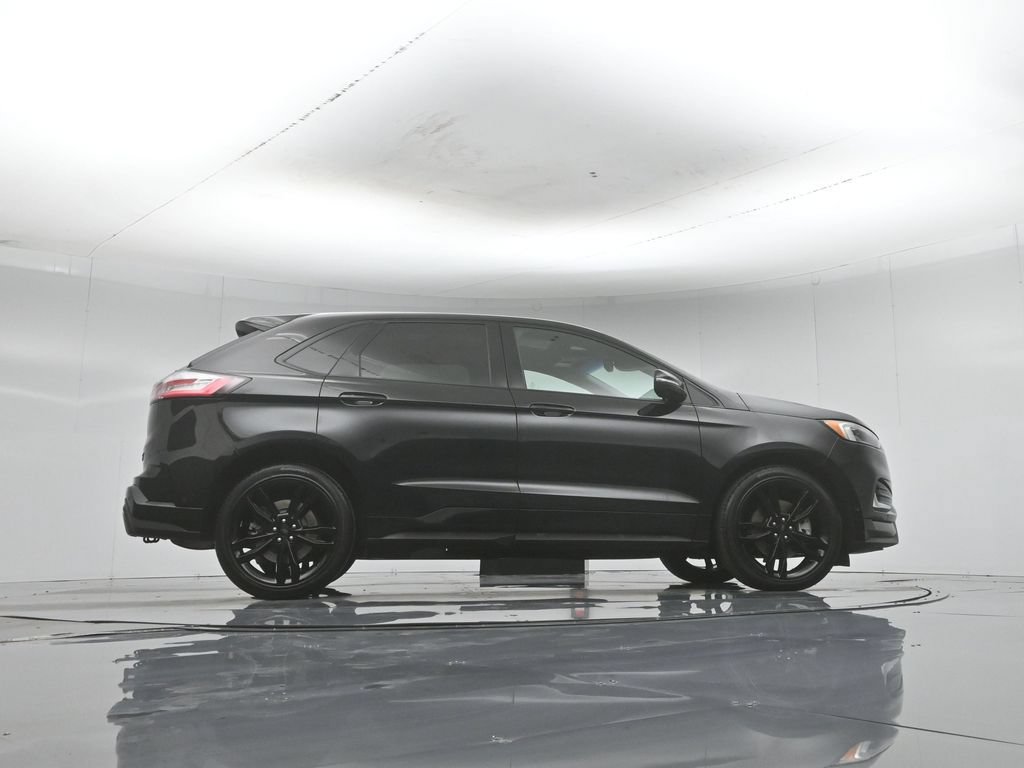 Certified 2019 Ford Edge ST w/ Equipment Group 401A AWD/4WD image 55