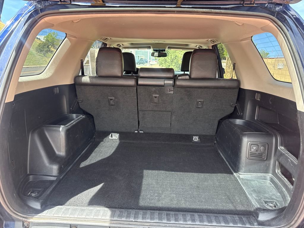 Used 2018 Toyota 4Runner TRD Off-Road Premium AWD/4WD image 17