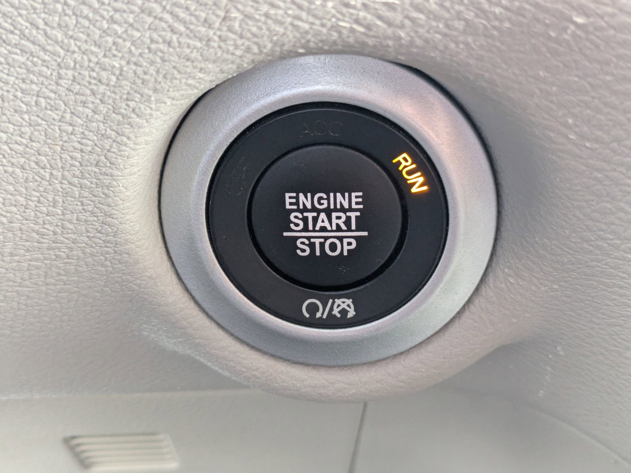 Used 2023 Chrysler Pacifica Touring-L image 22