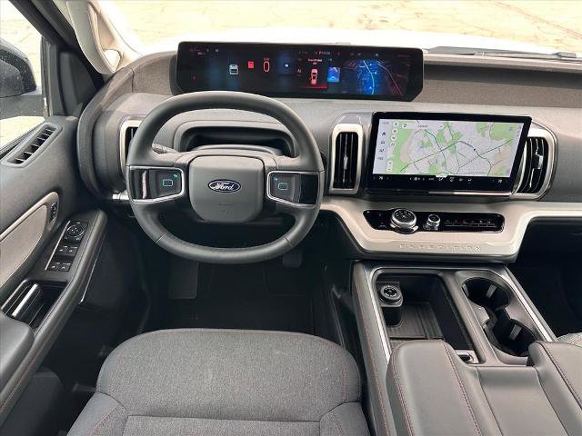 Certified 2025 Ford Expedition Active RWD image 11