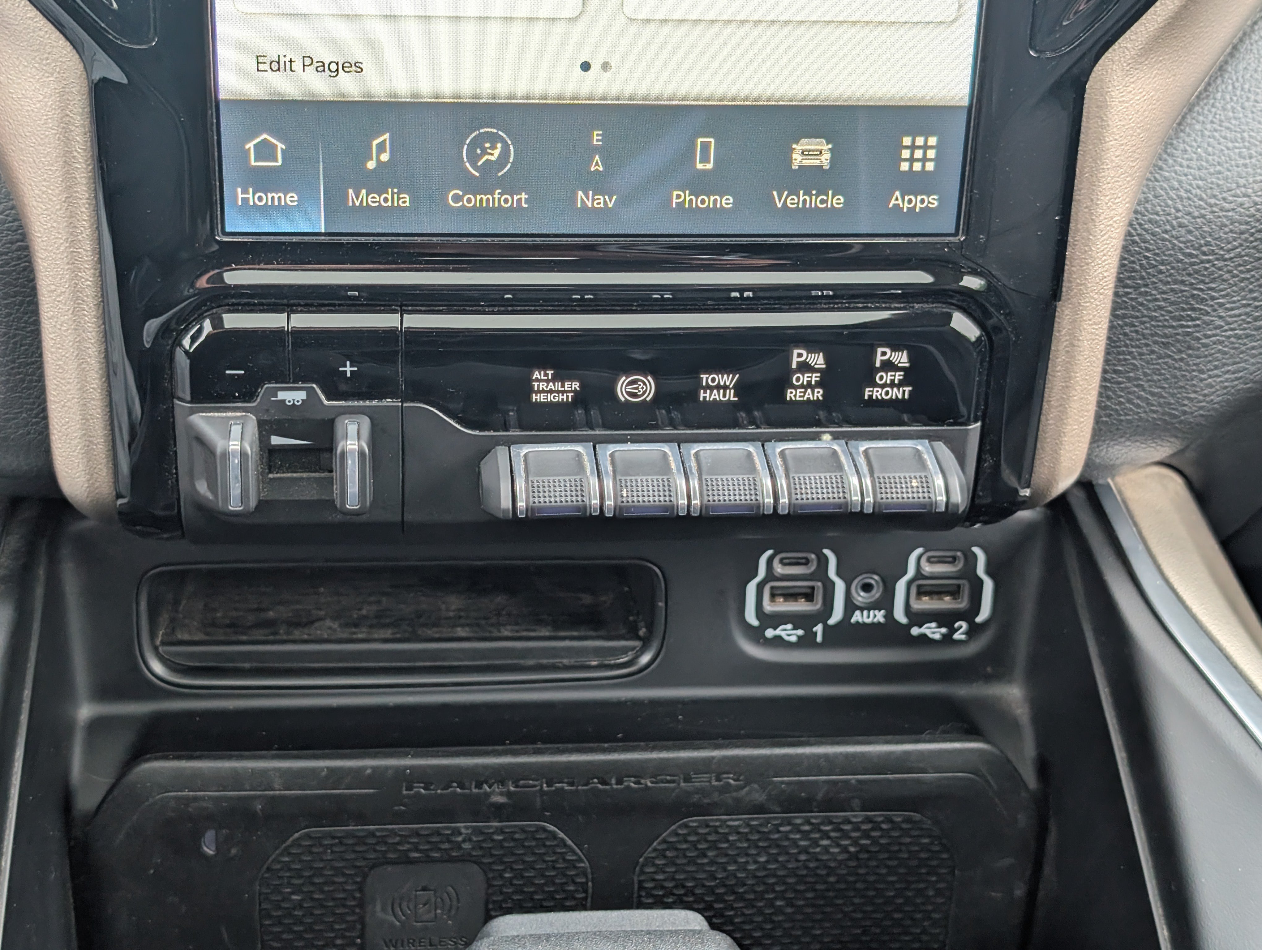 Used 2022 RAM 2500 Laramie AWD/4WD image 29