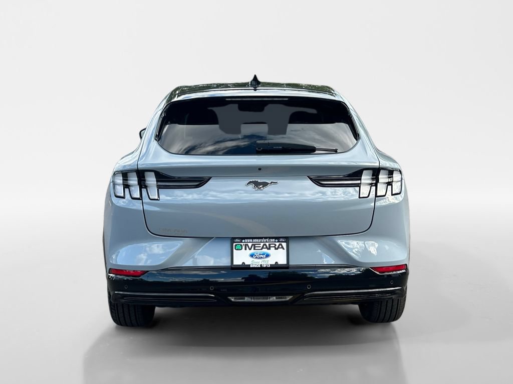 Certified 2024 Ford Mustang Mach-E Premium AWD/4WD image 5