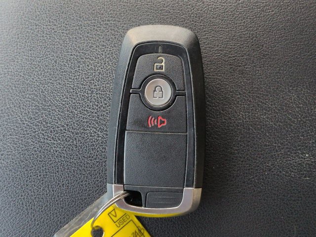 Certified 2020 Ford Edge SE FWD image 29