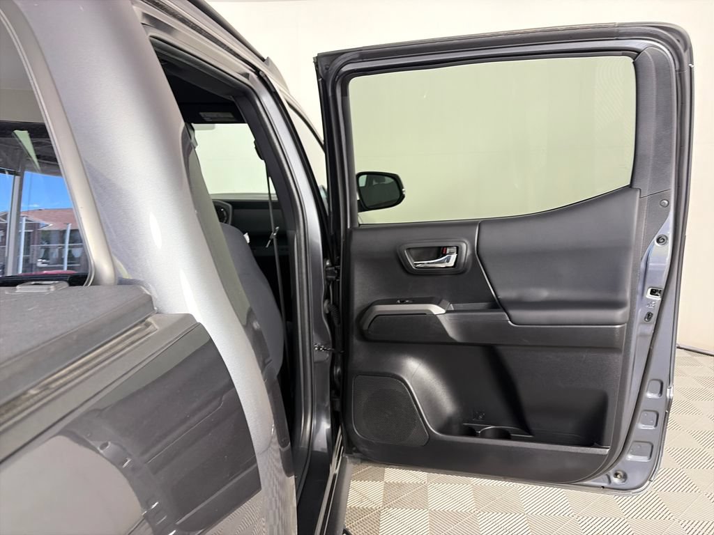 Used 2023 Toyota Tacoma TRD Sport w/ Advanced Technology Package AWD/4WD image 28