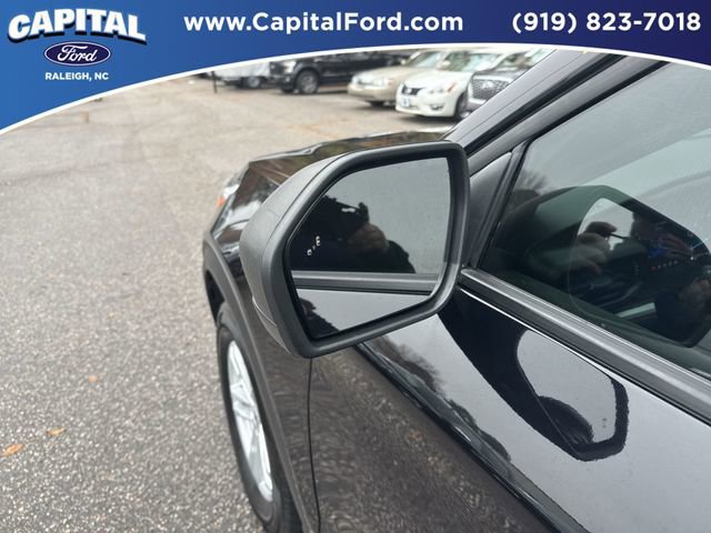 Certified 2021 Ford Explorer XLT w/ Class III Trailer Tow Package image 12