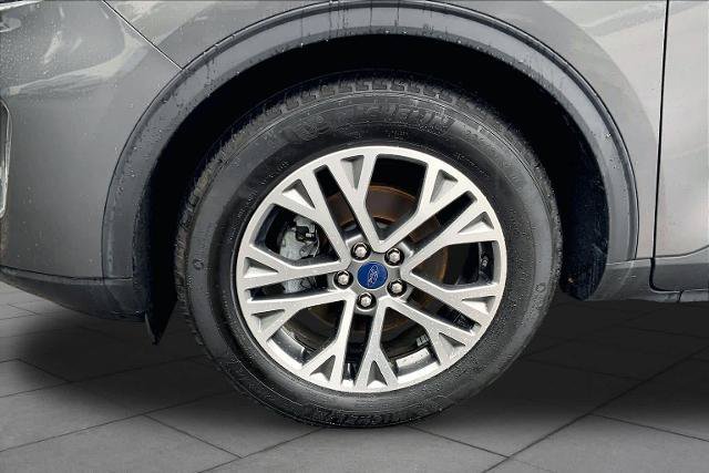 Certified 2022 Ford Escape SEL AWD/4WD image 11