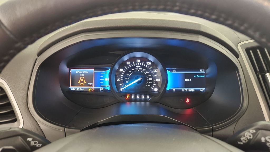 Certified 2022 Ford Edge SEL w/ Convenience Package image 10