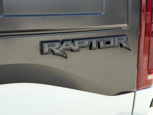 Certified 2018 Ford F150 Raptor w/ Equipment Group 802A Luxury image 17