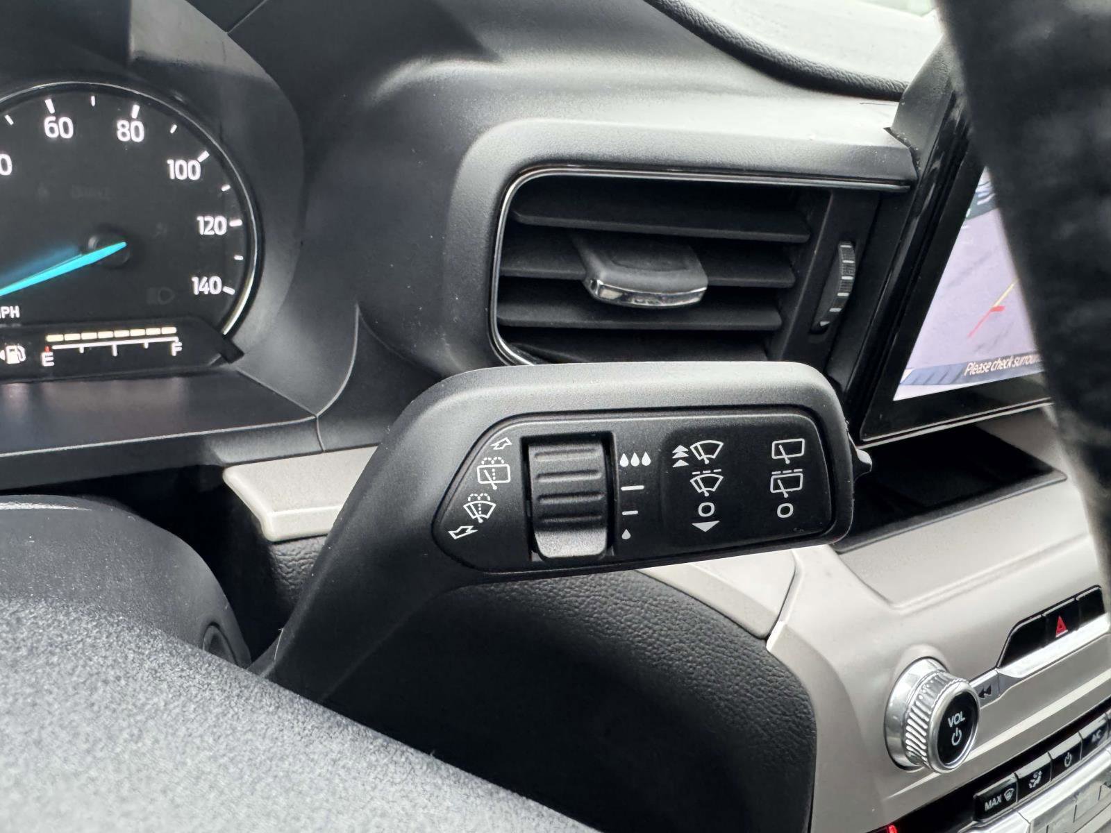 Certified 2022 Ford Explorer XLT w/ Equipment Group 202A image 40