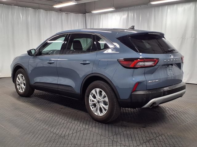 Certified 2024 Ford Escape Active w/ Tech Pack #1 AWD/4WD image 2