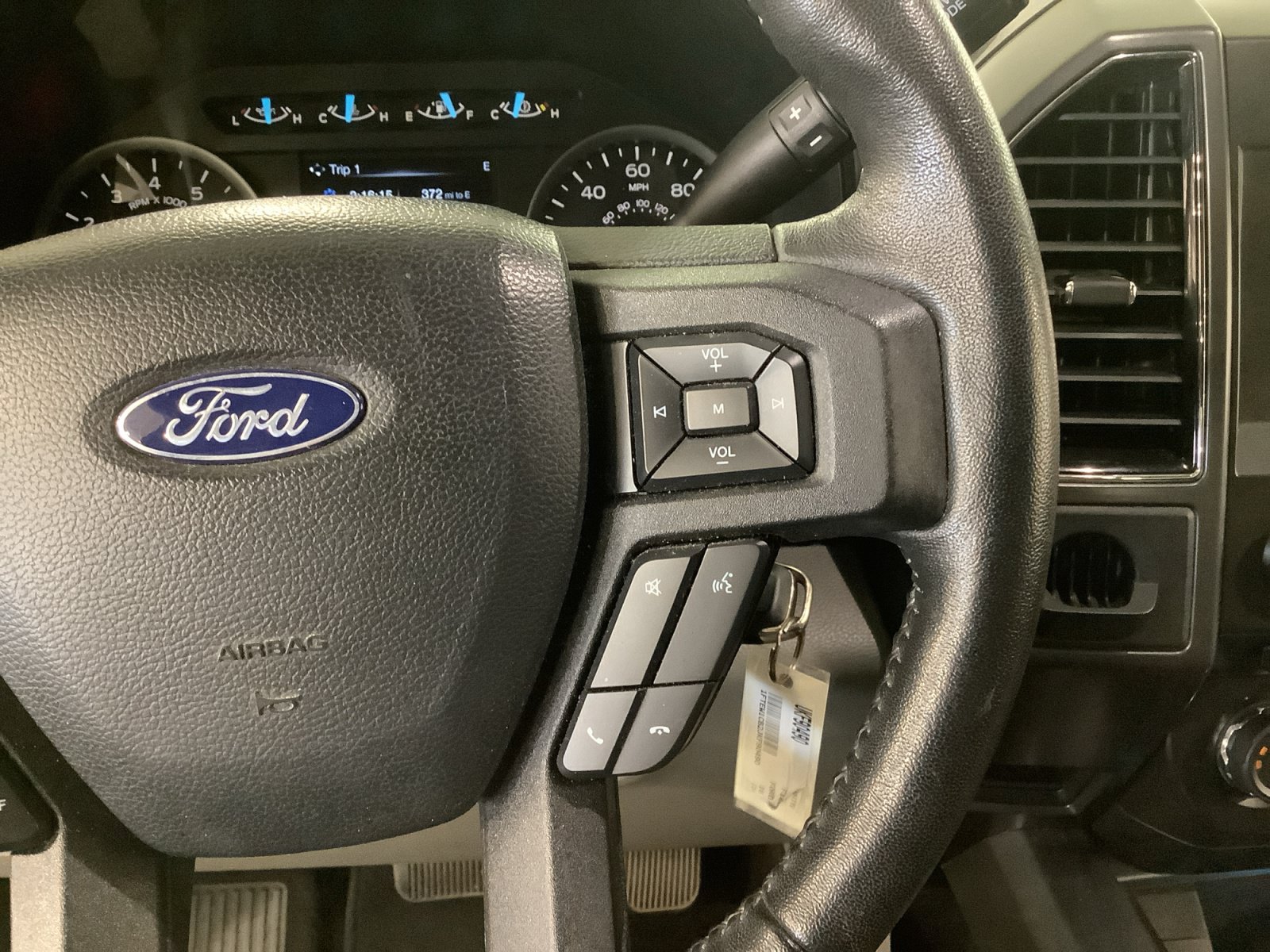 Certified 2018 Ford F150 XLT w/ Equipment Group 301A Mid RWD image 19