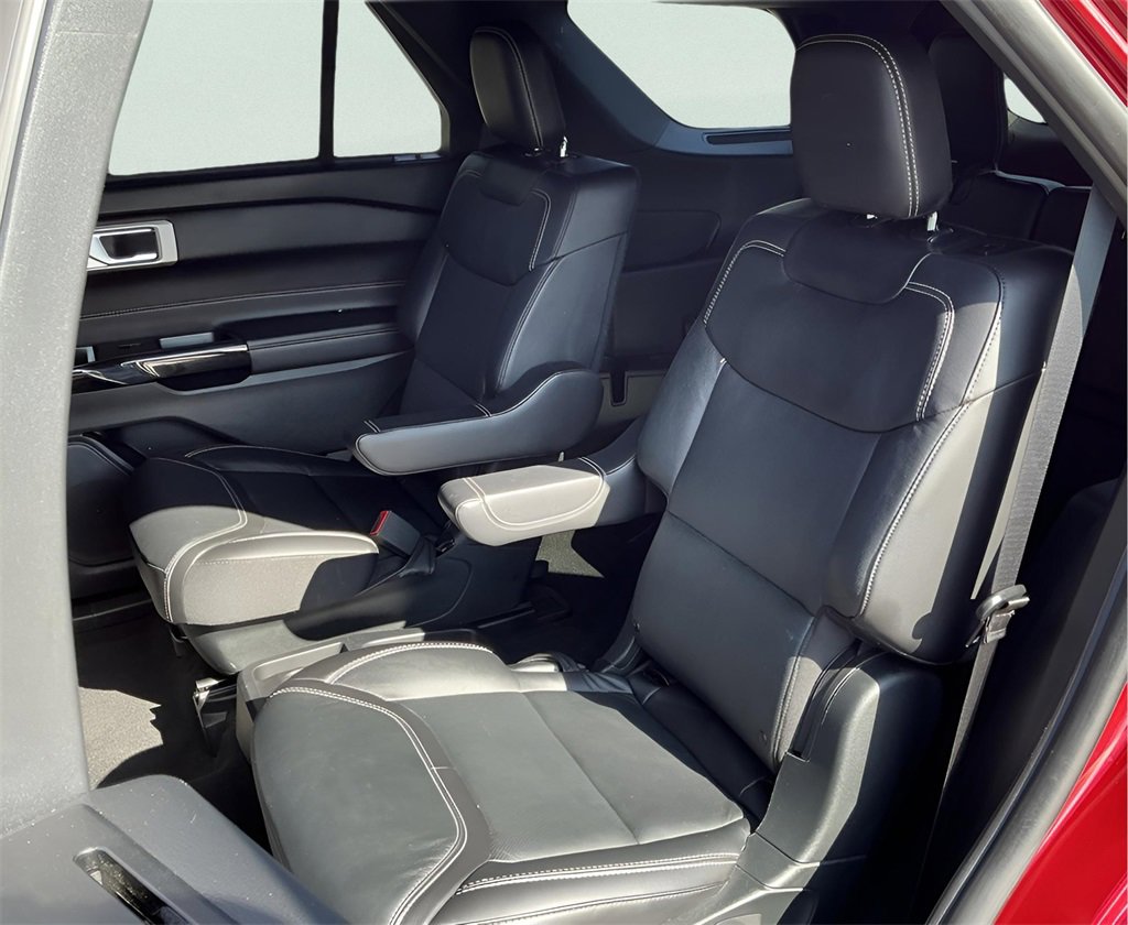 Certified 2021 Ford Explorer ST w/ Equipment Group 401A image 31